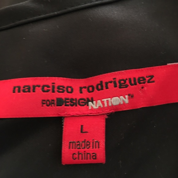 Narsico Rodriguez cream and black top (L) - Picture 4 of 7